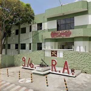 Meet your Posher, Javier